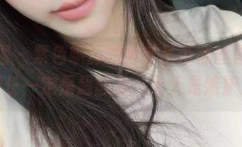 微密圈 – 紫色哒豚豚全套吊带黑丝图集,腿长一定是超能力,上天是嫉妒!