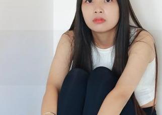 绮梦摄影 – 月月奶牛写真:那些温柔的、妙不可言的瞬间!