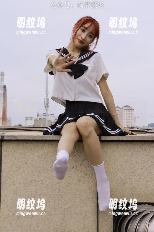 绮梦摄影 - 蔡蔡的校服风潮：图集精选，让你体会校园小秘密！