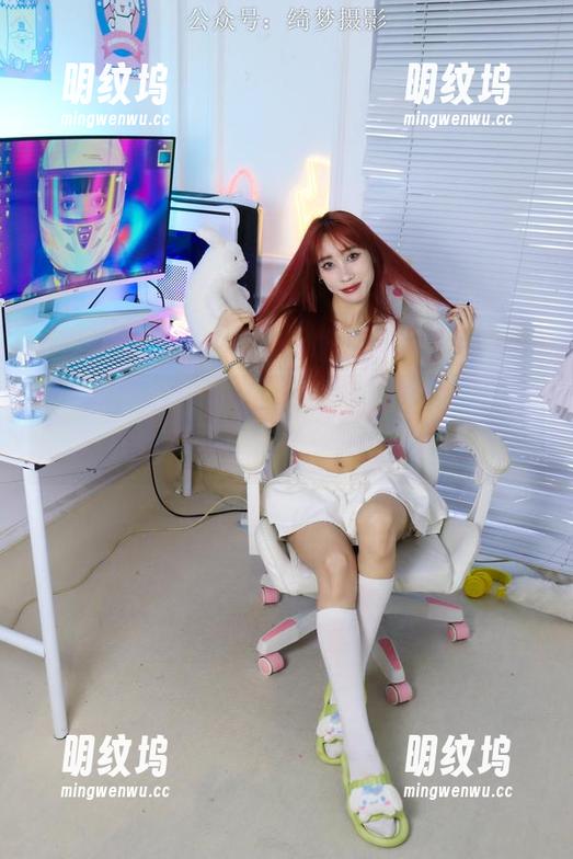 绮梦摄影-蕊蕊 绮梦摄影 - 最新献上:蕊蕊教室,图片背后的小秘密你发现了吗?