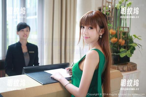 美媛馆 - 糯美子Mini清甜肌肤图包：这种靓丽让我觉得自己也想去买护肤品！