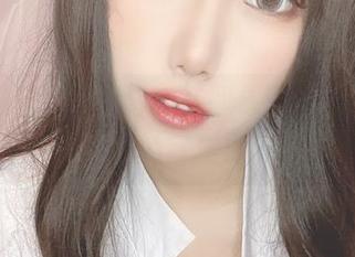 在阳光下挥汗如雨,芋圆侑子的运动原图与我的审美倾斜