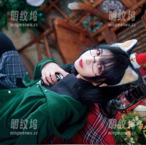 逐月Su 逐月Su的蓝色衬衫发布,私房原图,简直是我想要的感觉,但我敢不能尝试…