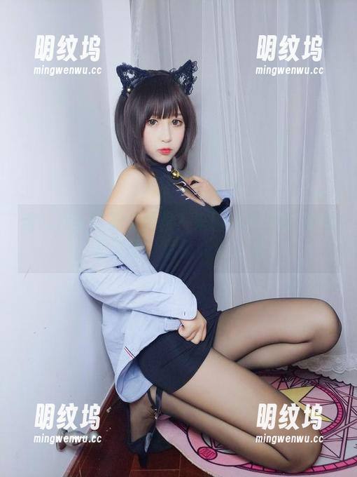 谁说万圣节不能优雅？来围观雯粥粥i的套图资源，别被吓到了哦
