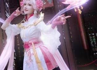 美腿特供,露儿大魔王的定制图集让你心动不已!
