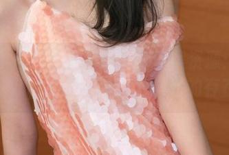 青豆客 – 吕梦玉的双人写真集资源：看看这对儿，真是让单身狗自闭的存在！