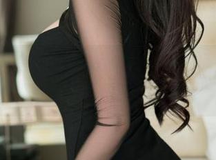 魅妍社 – 在大白兔emma的私拍图包里,你会遇见最真实的女神