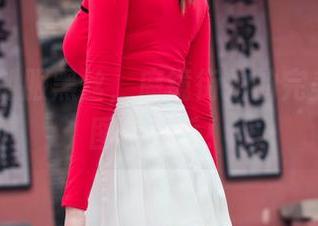 全套OL制服黑丝,魔镜街拍的完美组合!图包真香!
