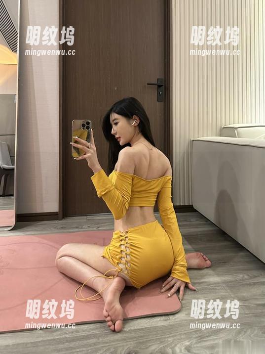黎允熙baby 微密圈 - 黎允熙baby的比基尼私房日记:色彩斑斓的甜蜜合集
