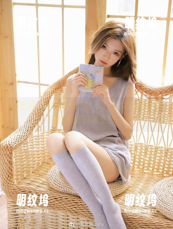 黎允熙baby 微密圈 - 看看黎允熙baby这女友风衬衣,清新得像高清壁纸一样